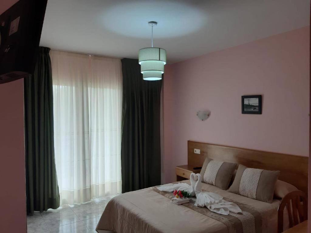 Hotel Chamuinas Sanxenxo Eksteriør billede