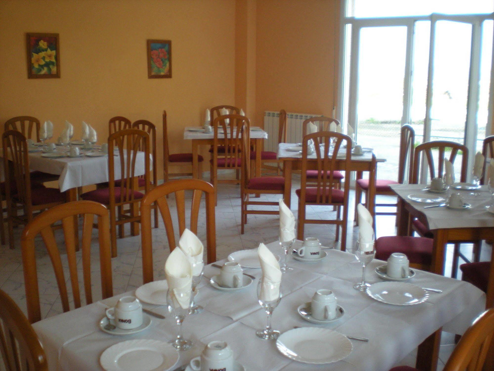 Hotel Chamuinas Sanxenxo Eksteriør billede
