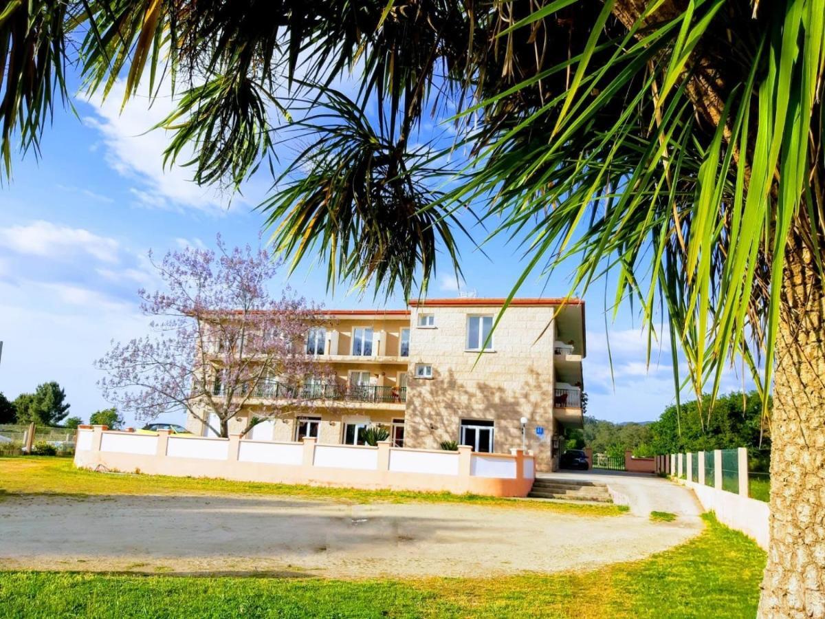 Hotel Chamuinas Sanxenxo Eksteriør billede
